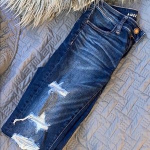 American eagle distressed jeans